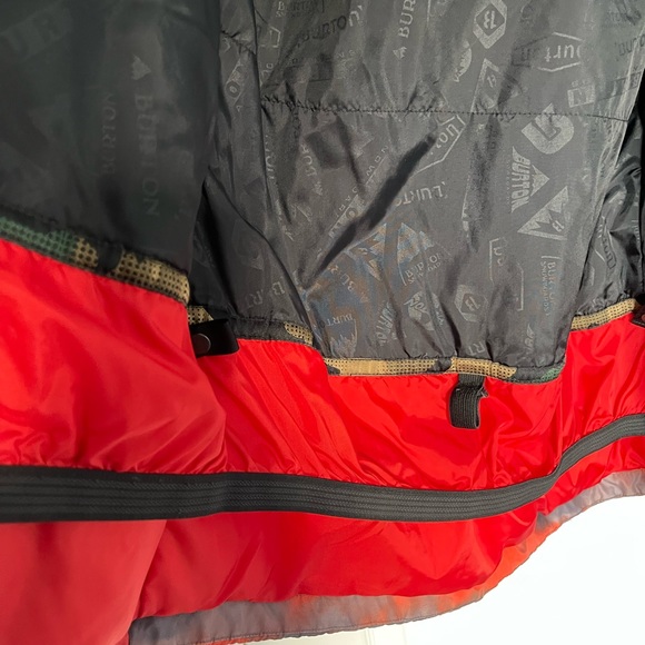 Like New Burton Youth/ Kids XL Snowboarding Coat - Picture 13 of 16